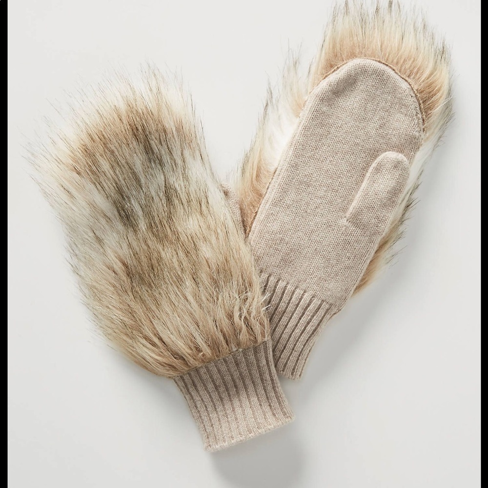 Anthropologie Carolina Amato Faux Fur mittens new